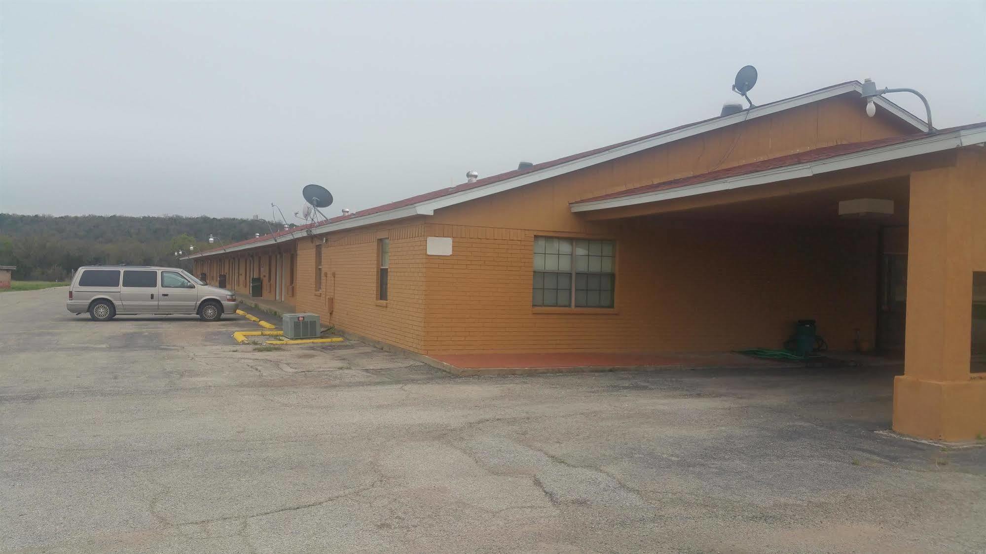 Executive Inn Mineral Wells Exterior foto