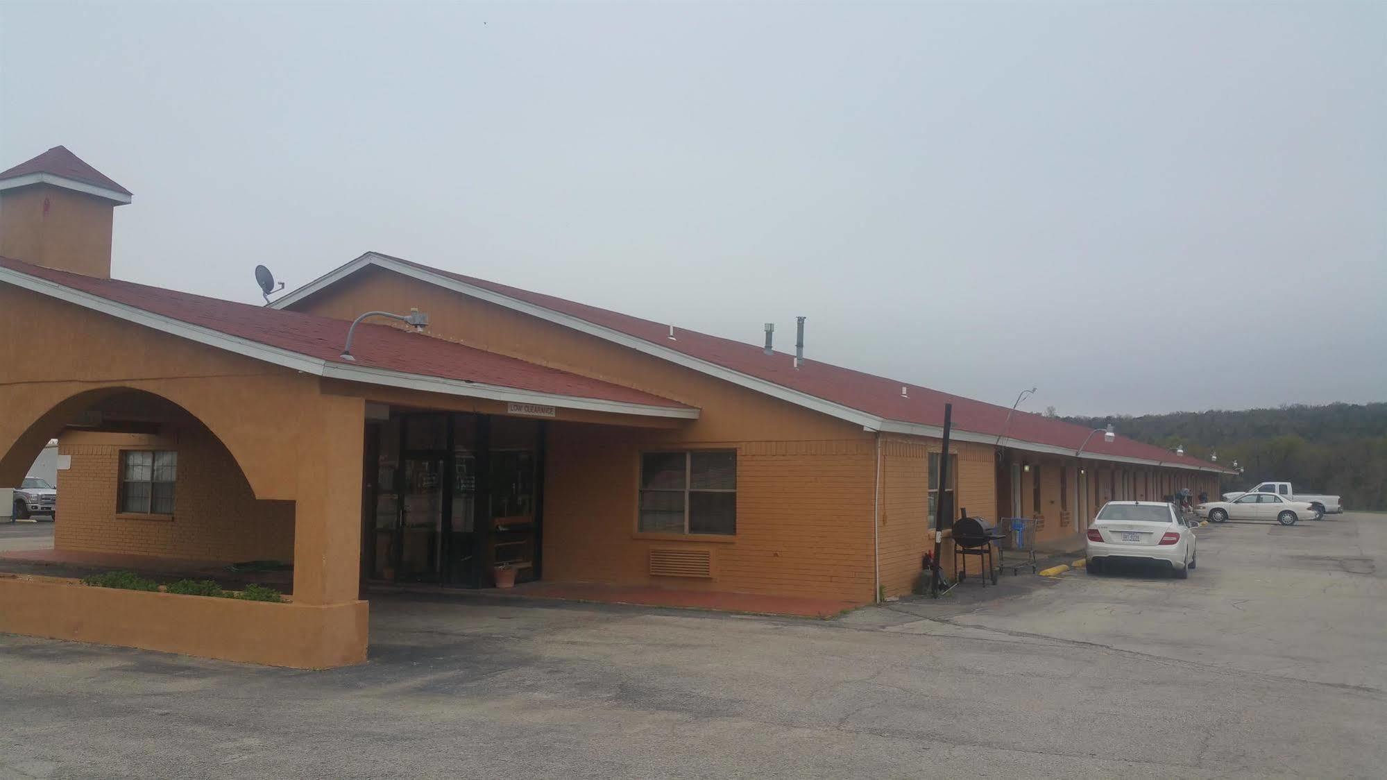 Executive Inn Mineral Wells Exterior foto